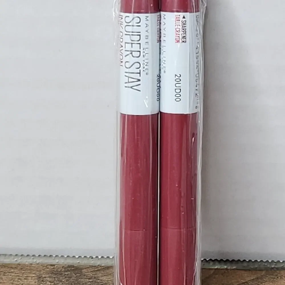 Maybelline Super Stay Ink Crayon lot of 2